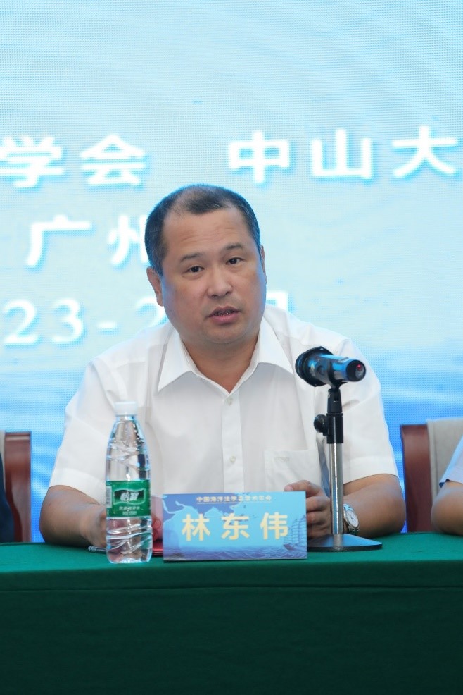 公司党委副书记林东伟致辞